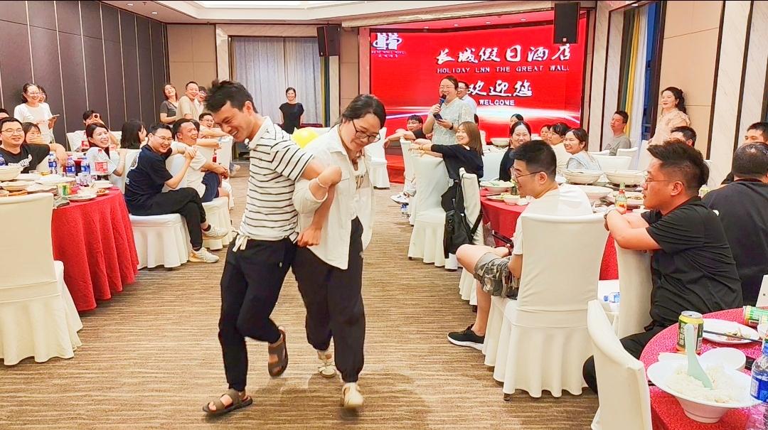 厲兵秣馬 全力以赴 | 湖北納新網(wǎng)絡(luò)科技有限公司年中總結(jié)暨表彰大會圓滿召開！32